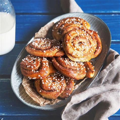 Baka klassiska Kanelbullar