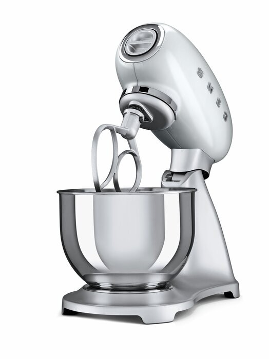 Smeg Köksmaskin SMF02 4,8 L SIlver