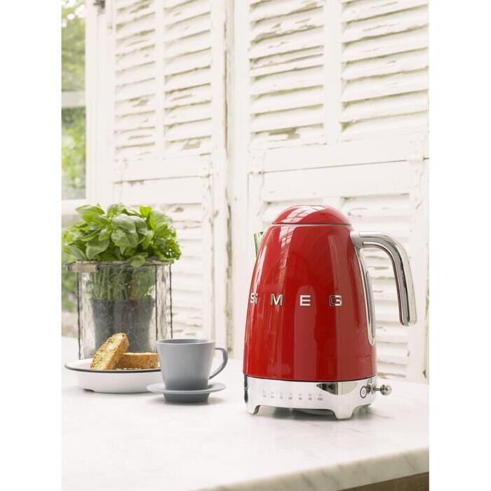 Smeg Vattenkokare 7 temperaturer KLF04 1,7 L Röd