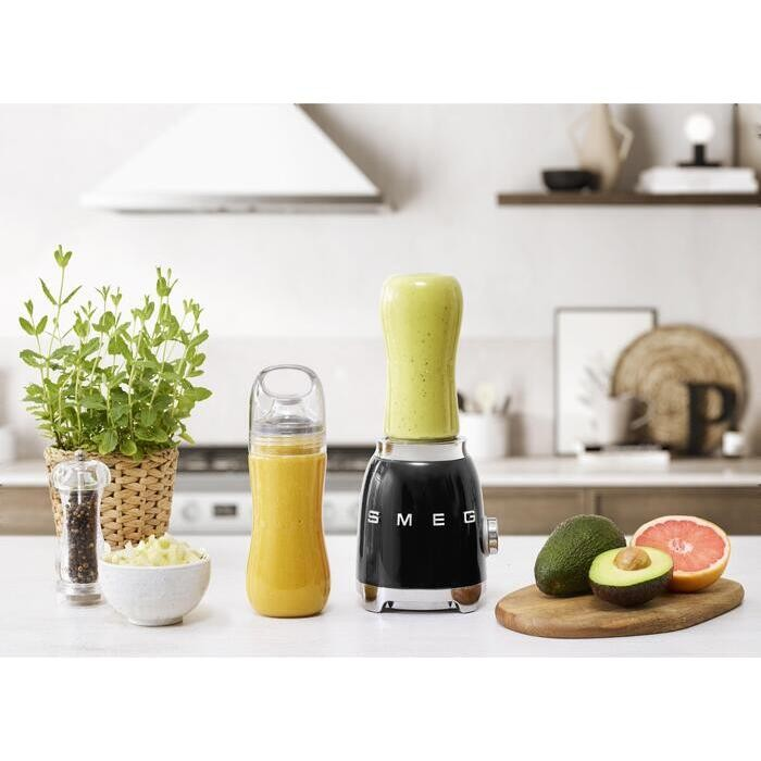 Smeg Sportblender PBF01 0,6 L Svart